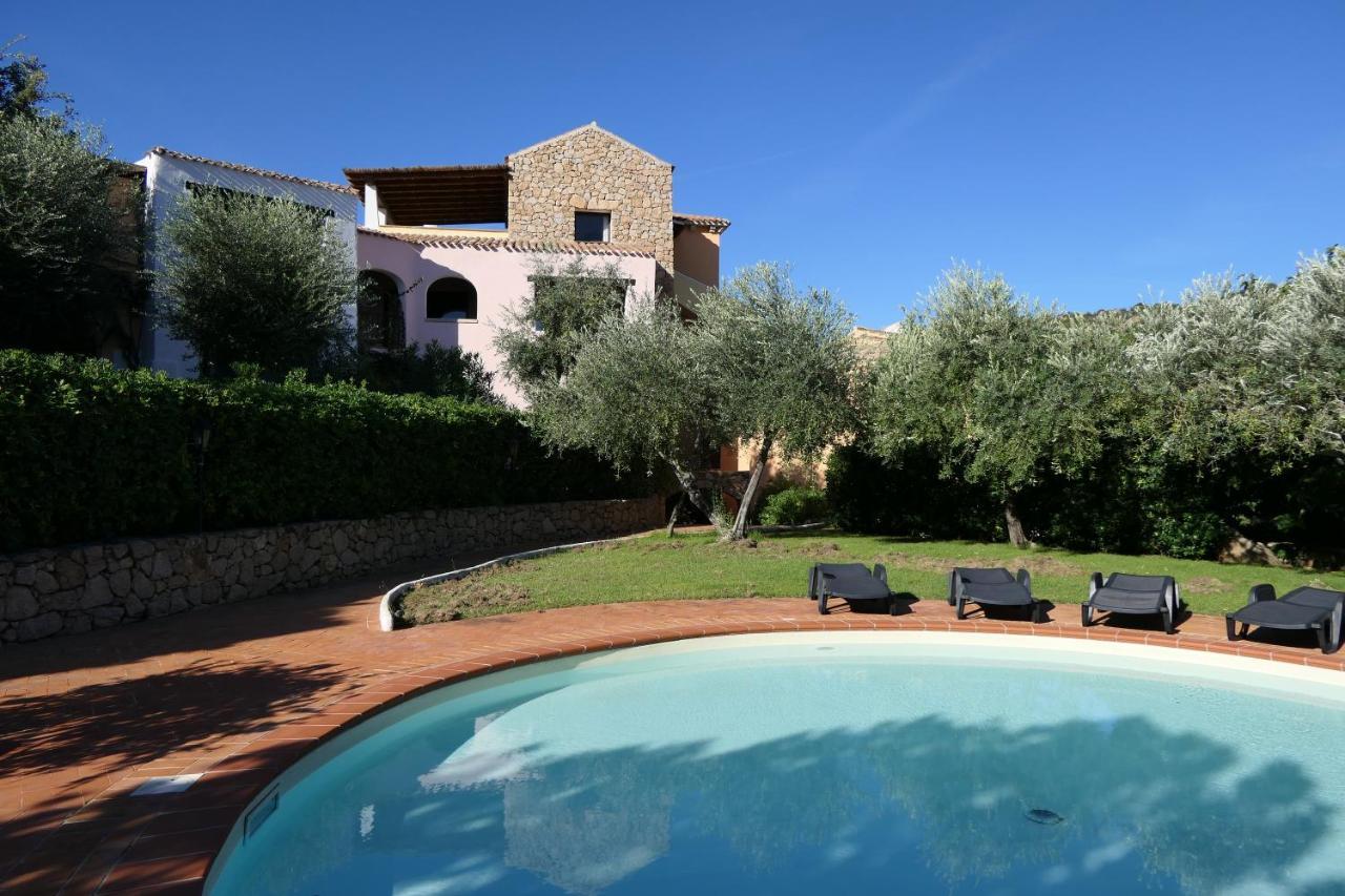 Residence Con Piscina A Liscia Di Vacca, 350 Mt Dal Mare, 3 Km Da Porto Cervo Liscia di Vacca Exterior foto